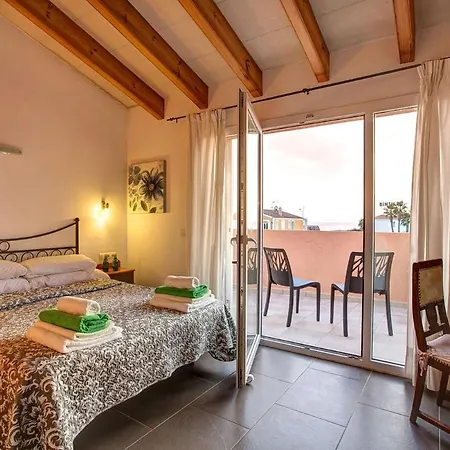 Villa Serena Forcat By *